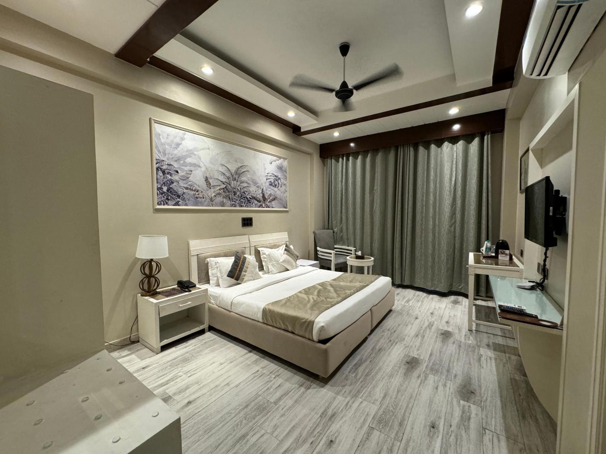 Skon Boutique By Orion Hotels 新德里 外观 照片