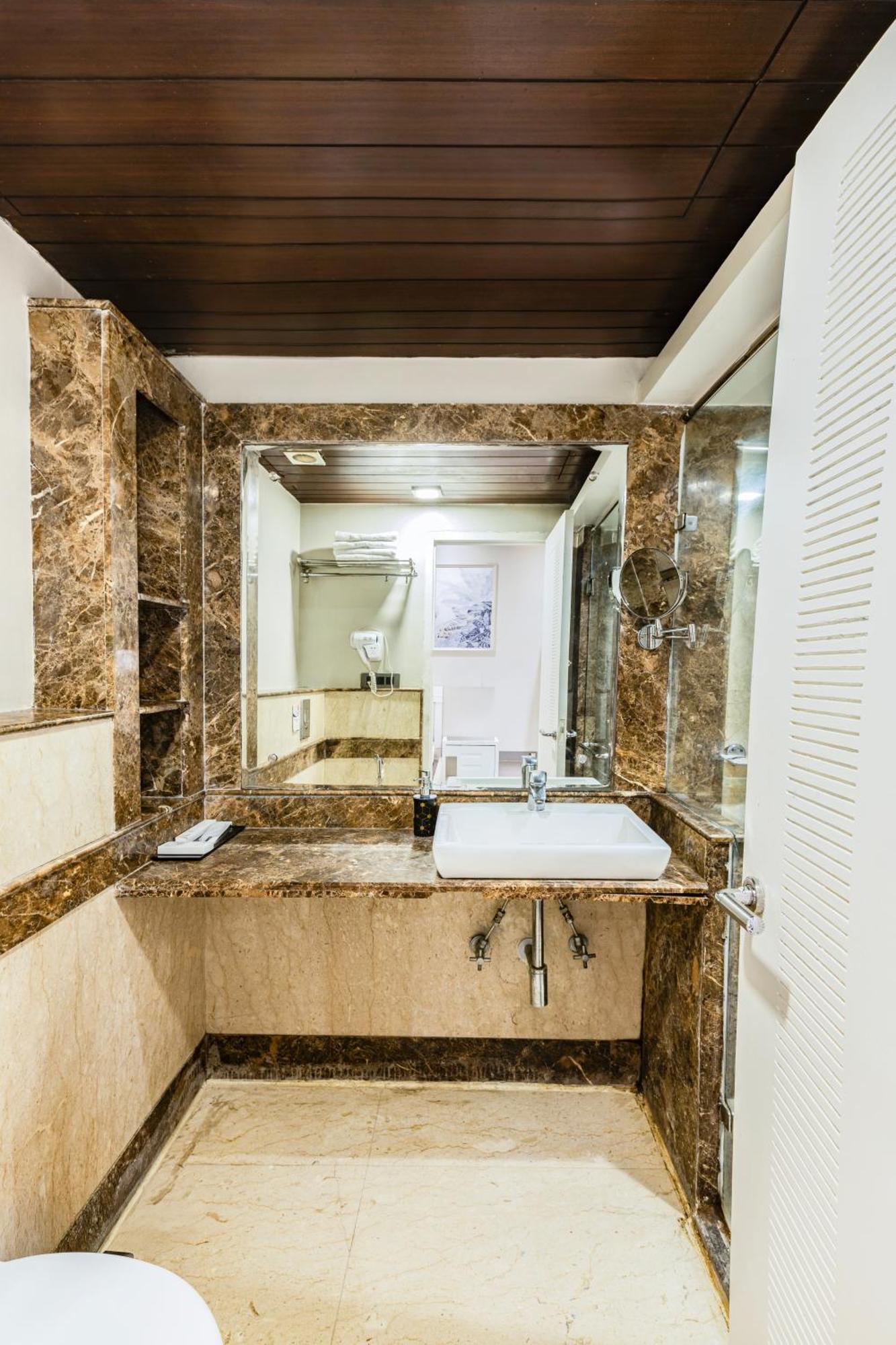 Skon Boutique By Orion Hotels 新德里 外观 照片